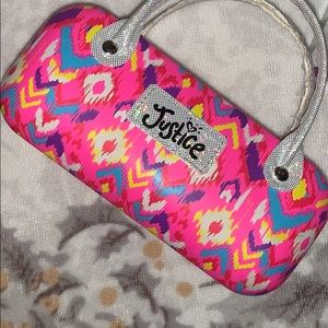 sungglass or glass case